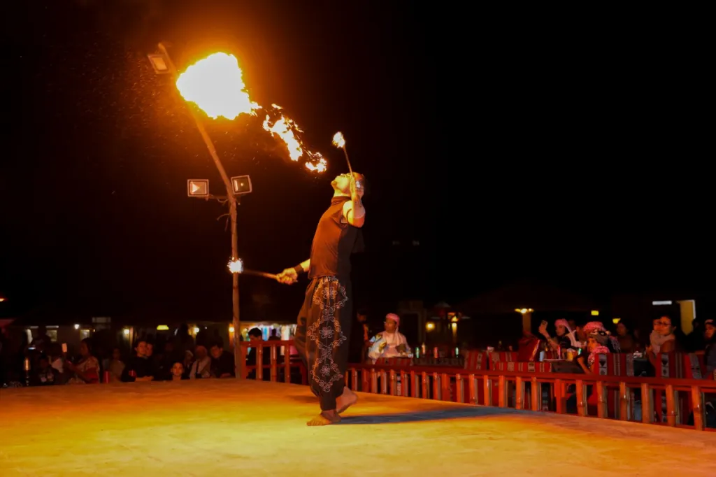 Fire-Show-in-Desert-Safari