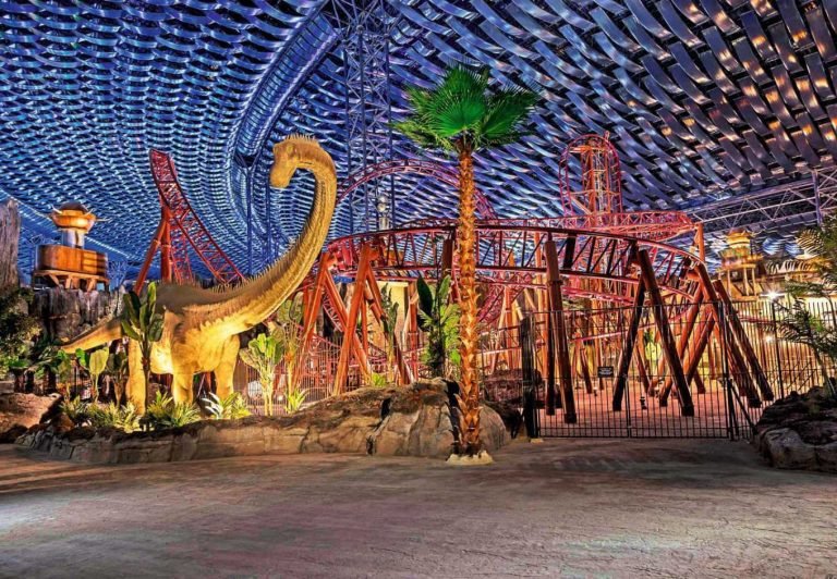 IMG Worlds of Adventure